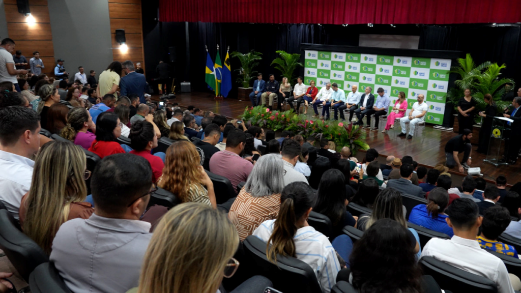 1765910334assinatura do hospital universitario00 08 33 07quadro016