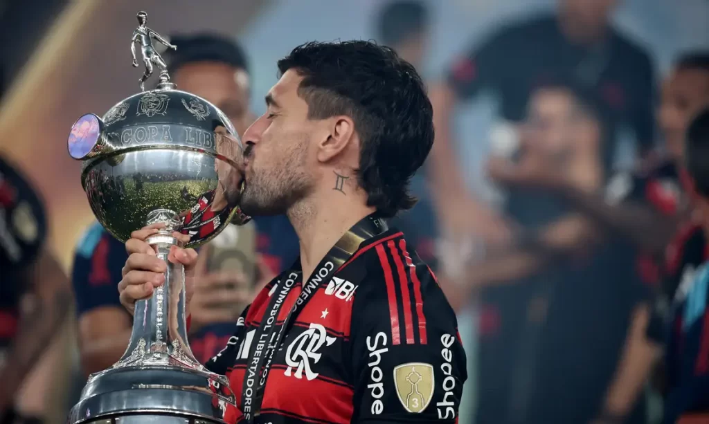 2025 11 30t001749z 851865530 up1elbu00tn0o rtrmadp 3 soccer libertadores pal fla