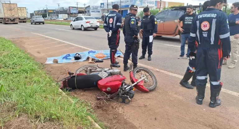 Motociclista morre apos ser atropelado por carreta na br 364 em porto velho